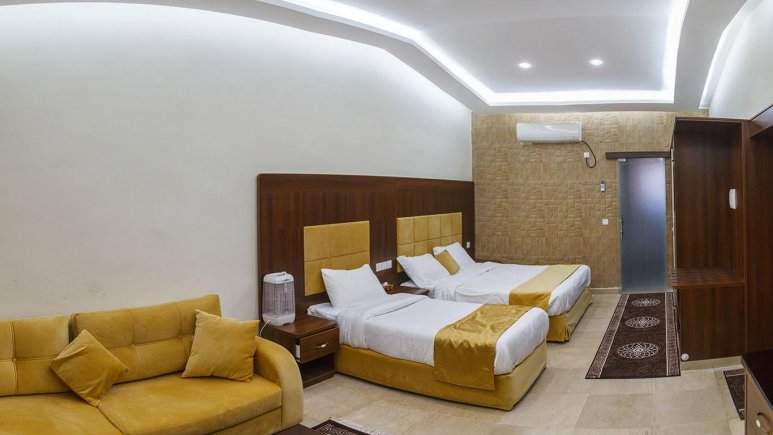 اتاق دو تخته هتل ساحل طلایی قشم
